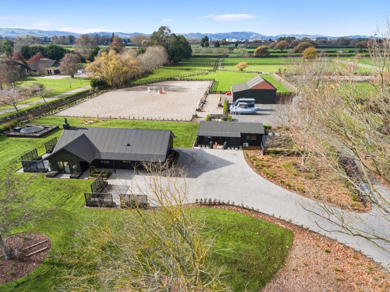 20 Bmeadows Road, TAMAHERE, HAMILTON - Carousel 1