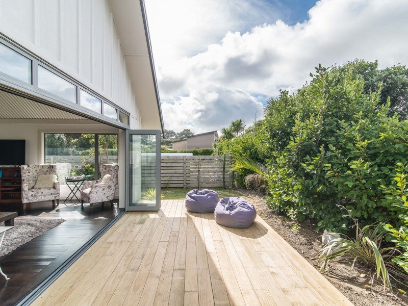 Property Valuation for 270 Peka Peka Road, Peka Peka Trade Me