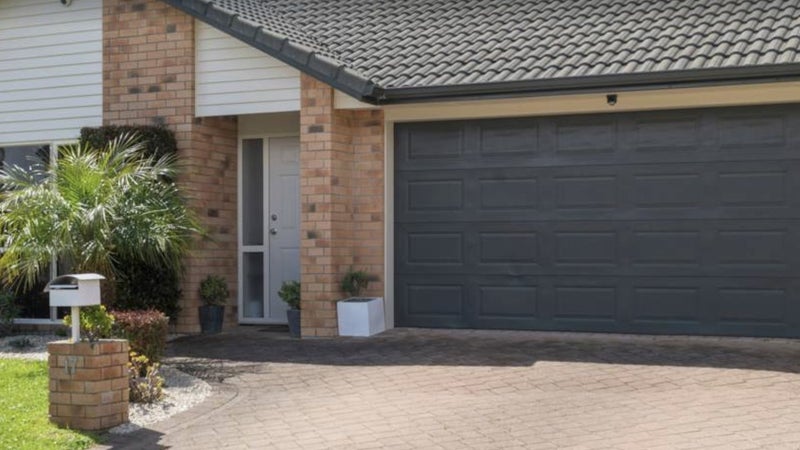 17 Greenbrooke Drive, Flat Bush, Auckland - Carousel 1