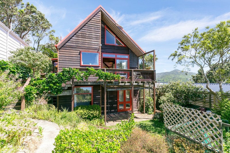64 Wade Street, Wadestown, Wellington - Carousel 1