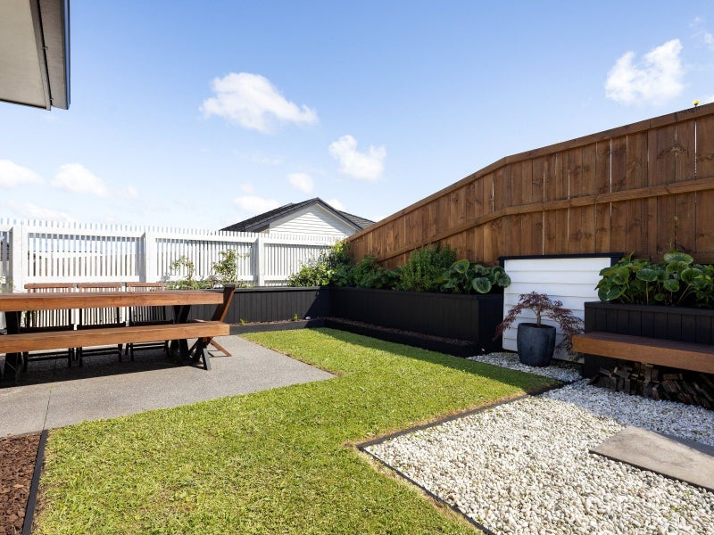 2/10 Maanihi Drive, Rototuna North, Hamilton - Carousel 2