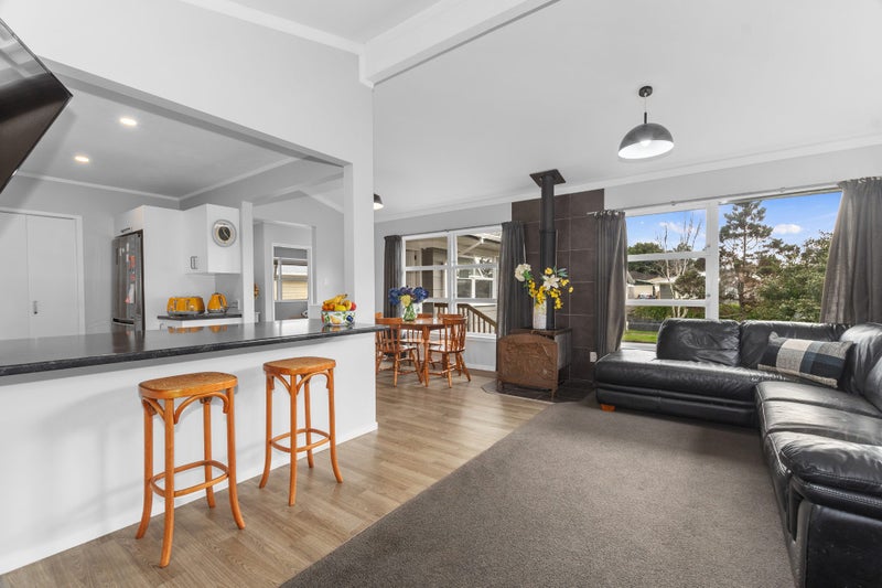 21 Manapouri Street, Tikipunga, Whangarei - Carousel 2