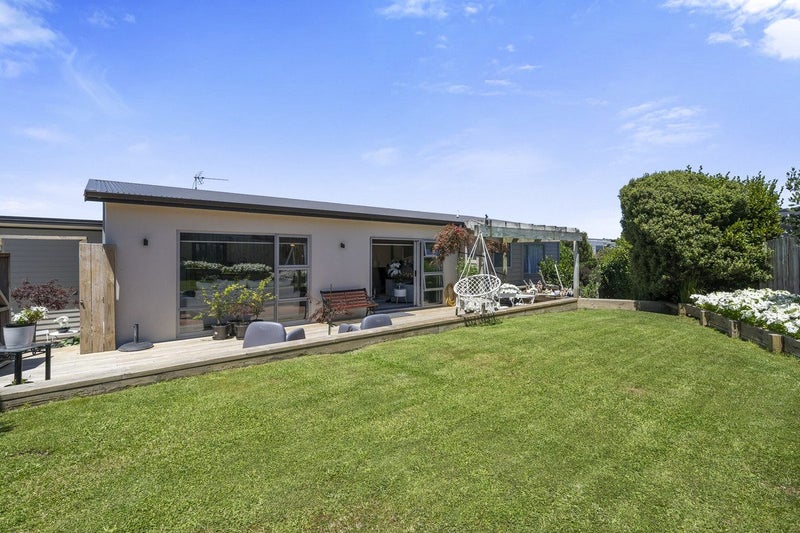 44 Mo Street, Camborne, Porirua - Carousel 1