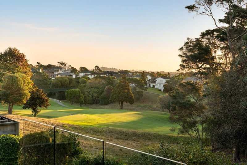 2/159 Norman Lesser Drive, Saint Johns, Auckland City, Auckland - Carousel 2