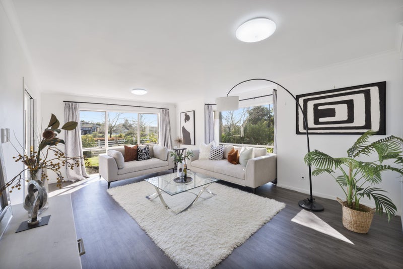 42 Lake Panorama Drive, Henderson, Auckland - Carousel 2