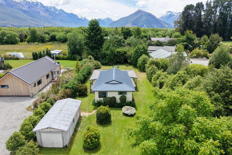 21 Groves Street, Glenorchy, Glenorchy - Carousel 2