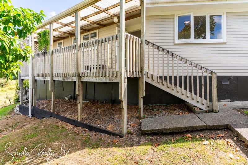 15 Doctors Hill Road, Maungaturoto - Carousel 32