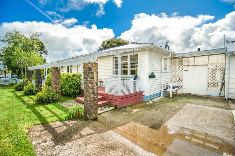 78 Wakefield Street, Westport, Westport - Carousel 14
