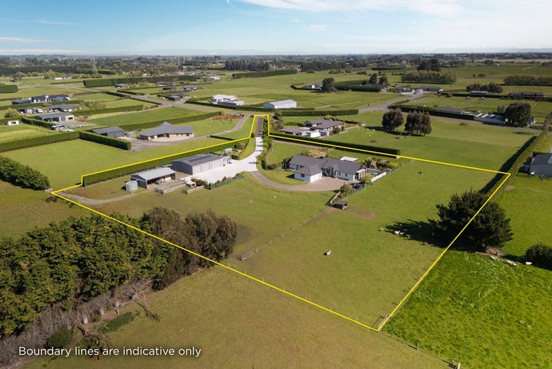 116 Millwood Glen, Mill Road - Carousel 2