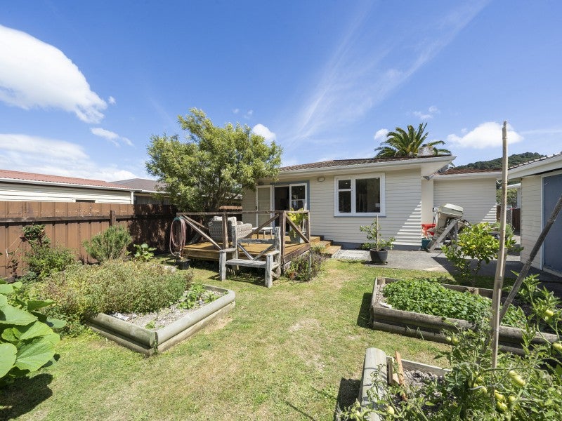 44 Momona Street, Wainuiomata, Lower Hutt - Carousel 16