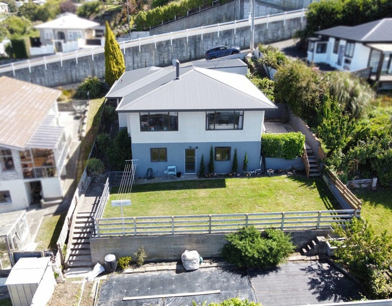 35 Aln Street, Oamaru - Carousel 1