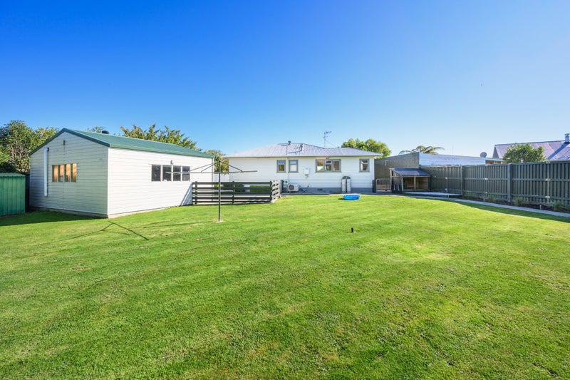 5 Charles Street, Feilding, Feilding - Carousel 2