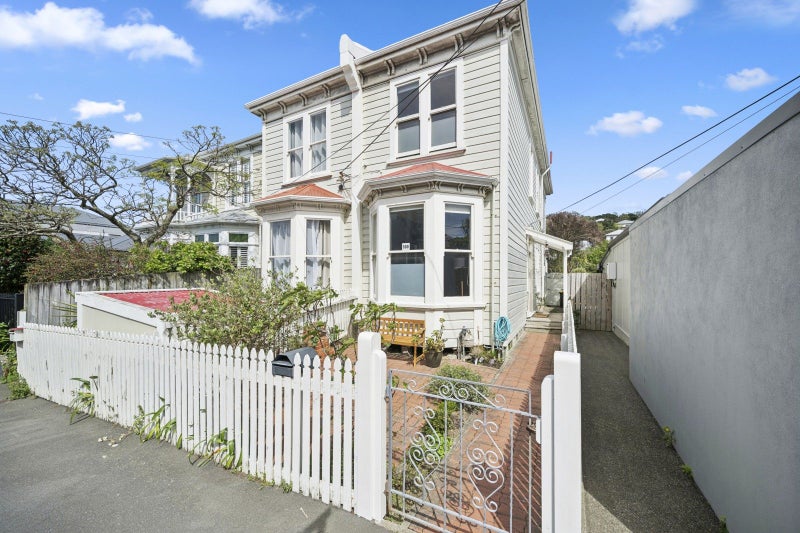 160 Tasman Street, Mount Cook, Wellington - Carousel 17
