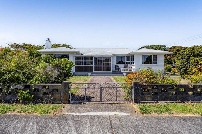 53 King Street, Opunake - Carousel 35