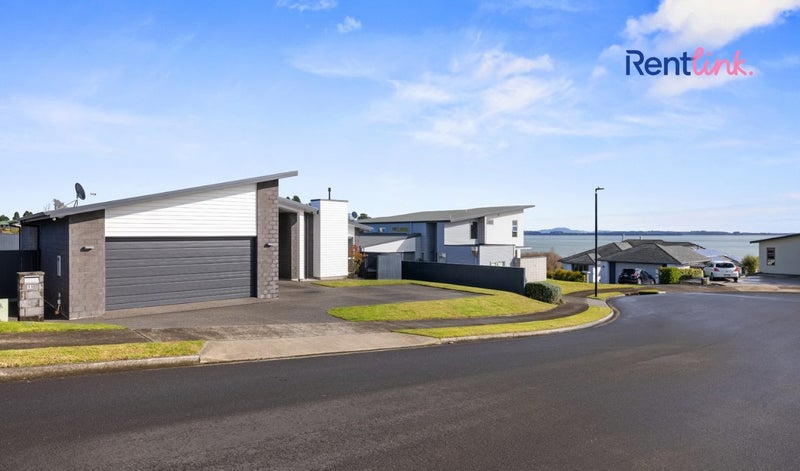 11 Inlet Views, Bethlehem, Tauranga, Bay Of Plenty - Carousel 2