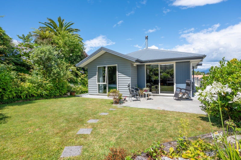 83 Jollie Street, Hokitika - Carousel 1