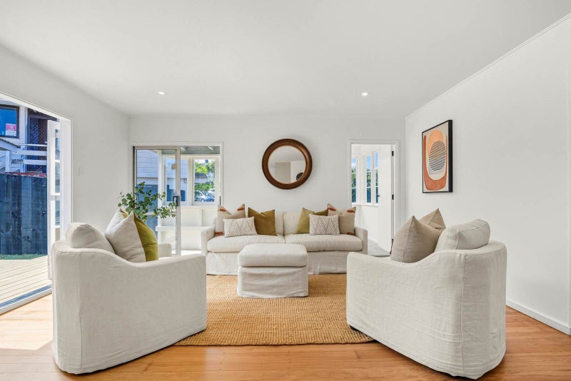 2 Thomson Street, Wesley, Auckland - Carousel 2