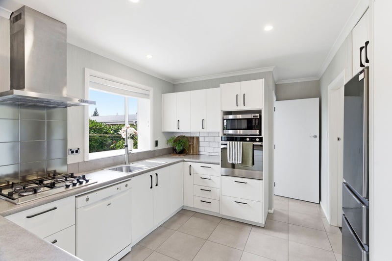 40 Boston Avenue, Hornby, Christchurch - Carousel 2