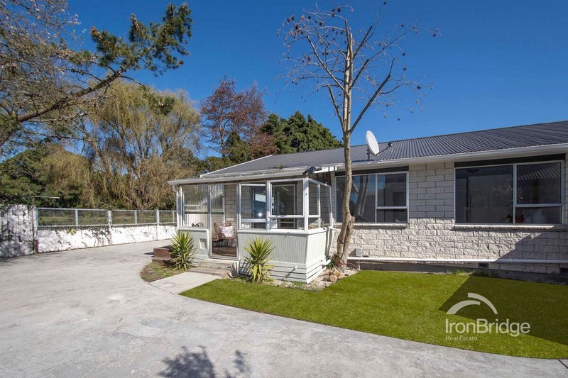 2/72 Waratah Street, Avondale, Christchurch - Carousel 1