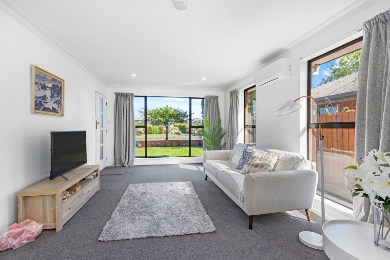 1/22 Cotswold Avenue, Bishopdale, Christchurch - Carousel 2