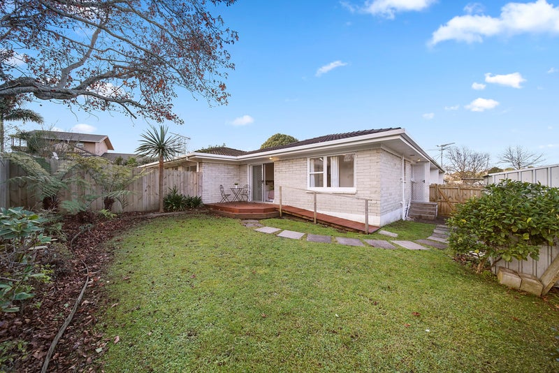 5/77 Wellington Street, Howick, Auckland - Carousel 1