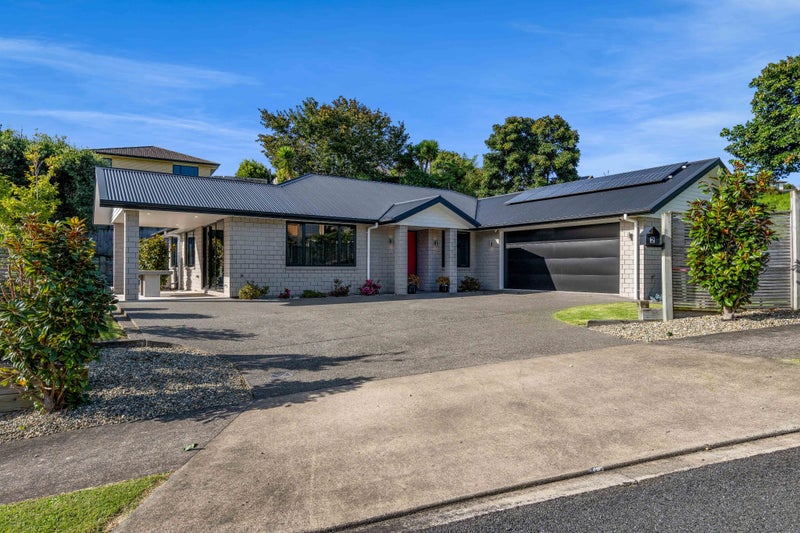 2 Frederick Place, Whalers Gate, New Plymouth - Carousel 1