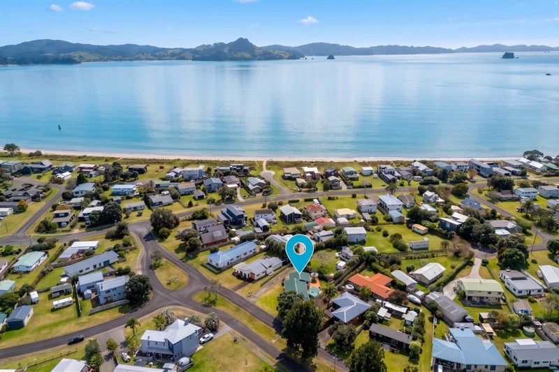 13 Charles Green Drive, Cooks Beach, Whitianga - Carousel 2