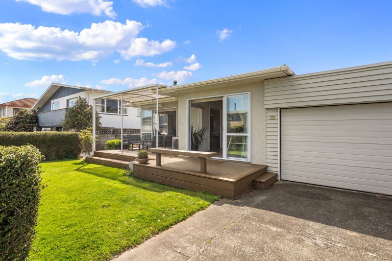 10 Hereford Street, Stoke, Nelson - Carousel 1