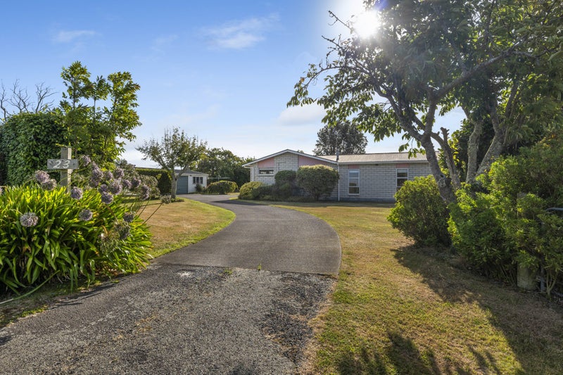 23 Albert Street, Hawera - Carousel 1