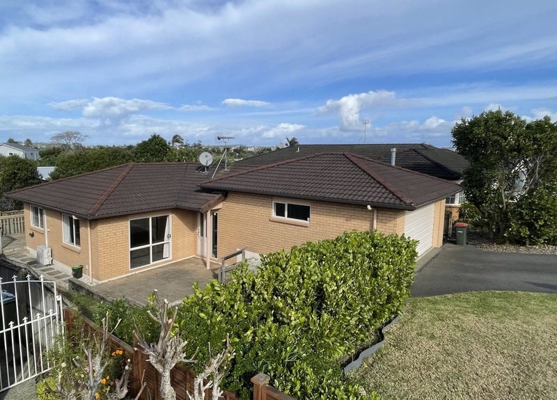 35 Chesterfield Way, Orewa, Orewa - Carousel 1