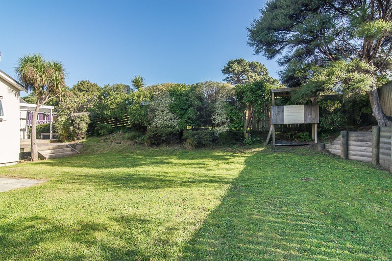 74 Tennis Court Road, Raumati South, Paraparaumu - Carousel 20