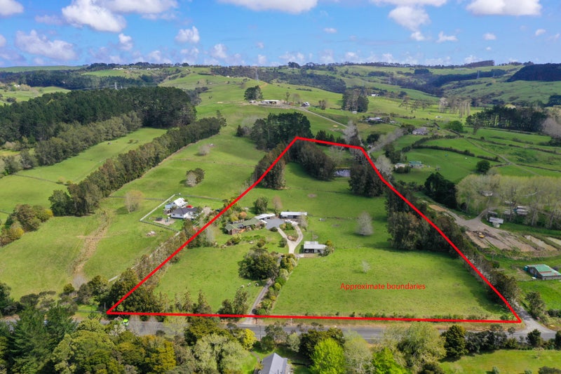 Property Valuation for 1132 Peak Road, Helensville, Helensville Trade