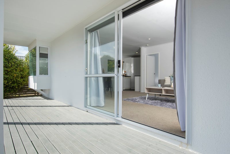 26 Barbara Grove, Papamoa Beach, Papamoa - Carousel 2