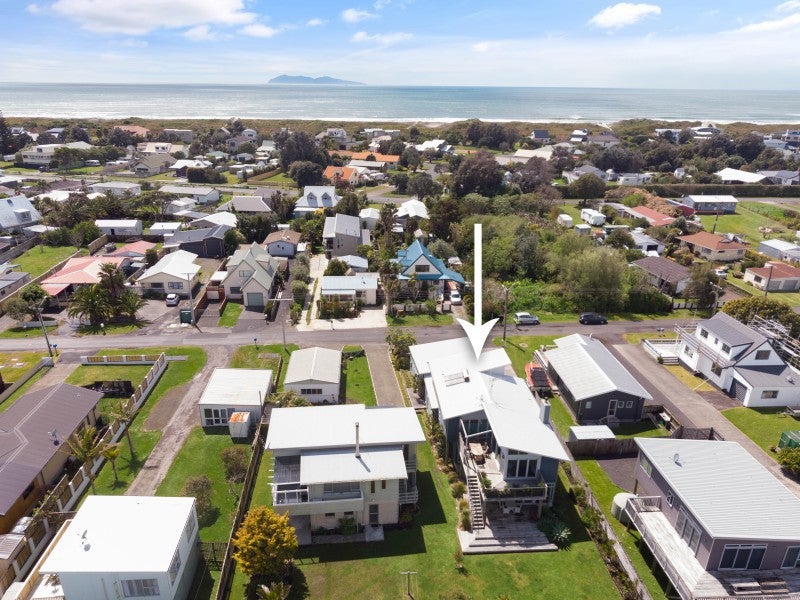 14 Tatai Road, Bowentown, Waihi Beach - Carousel 2