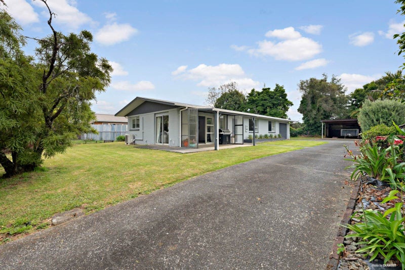 27 Landscape Road, Pukekohe, Pukekohe - Carousel 1