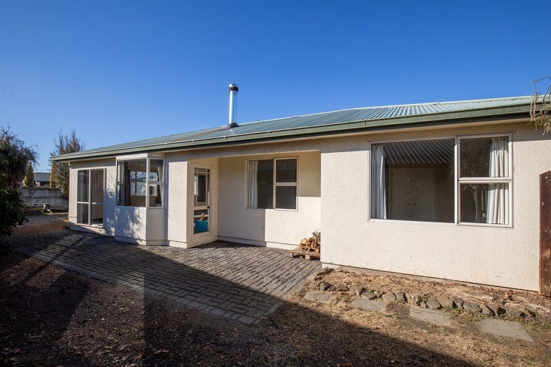 11 Orchard Drive, Alexandra, Alexandra - Carousel 1