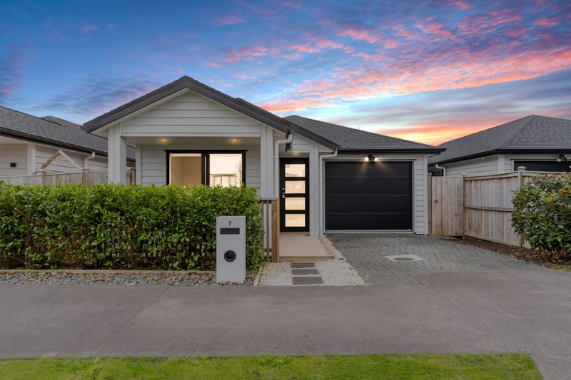 7 Tidal View Road, Karaka, Papakura - Carousel 1