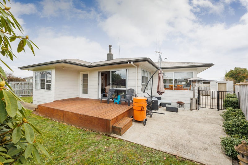 44 Pharazyn Street, Feilding, Feilding - Carousel 1