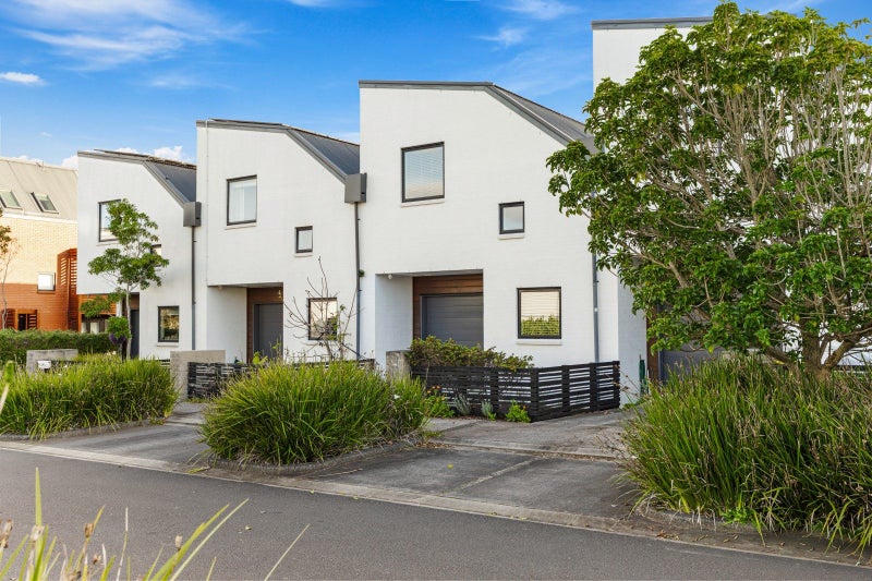 10 Meteor Road, Hobsonville, Auckland - Carousel 1