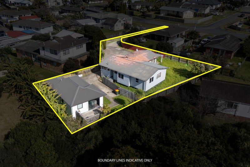 90 Chelburn Crescent, Mangere East, Auckland - Carousel 2