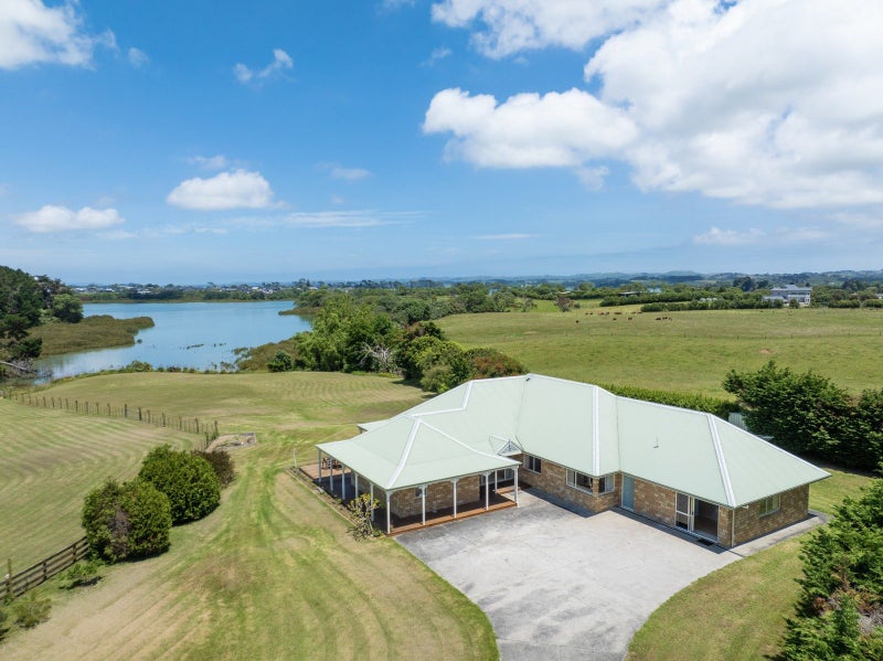 49 Wharf Road, Pukekohe - Carousel 1