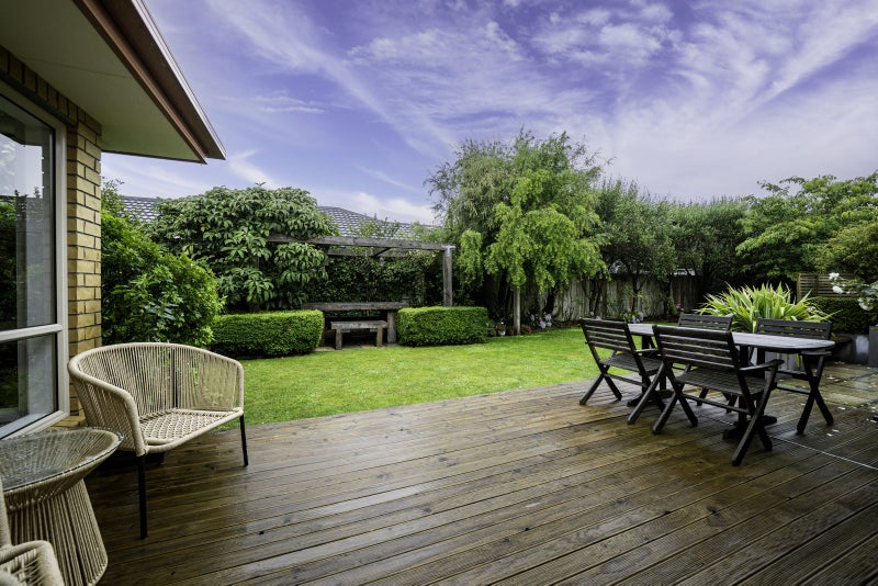 50 Coolspring Way, Redwood, Christchurch - Carousel 15