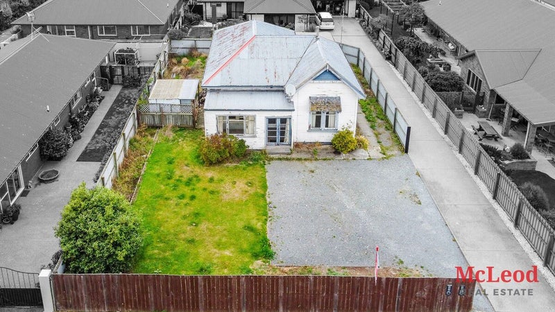134 Chalmers Avenue, Hampstead, Ashburton - Carousel 1