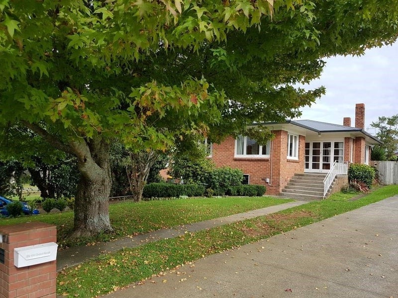 17 Collie Road, Pukekohe, Pukekohe - Carousel 2