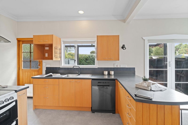 127 Cobham Street, Spreydon, Christchurch - Carousel 1