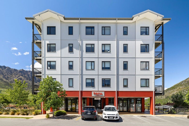 408/10 COPPER BEECH AVENUE, FRANKTON, QUEENSTOWN - Carousel 17
