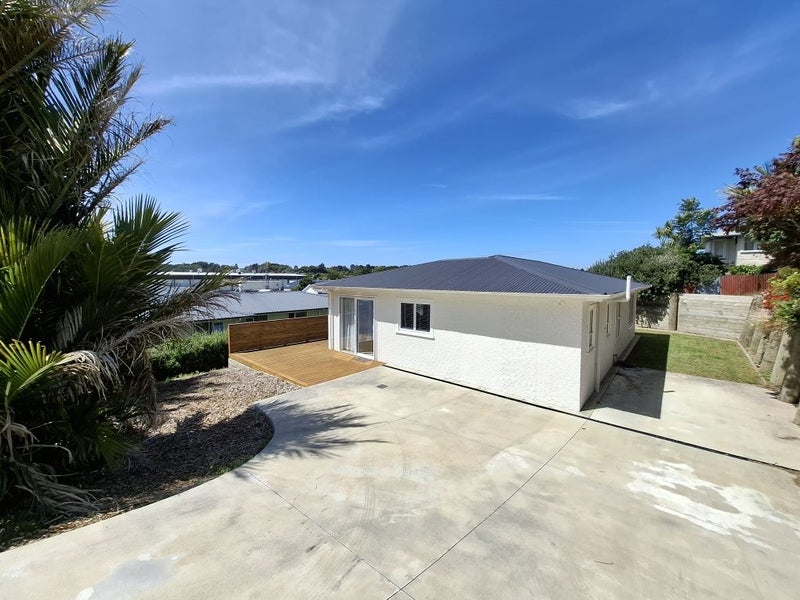 13 Stafford Street, Waitara, Waitara - Carousel 2