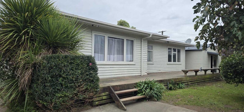 1 Grayson Avenue, Mangakakahi, Rotorua - Carousel 1