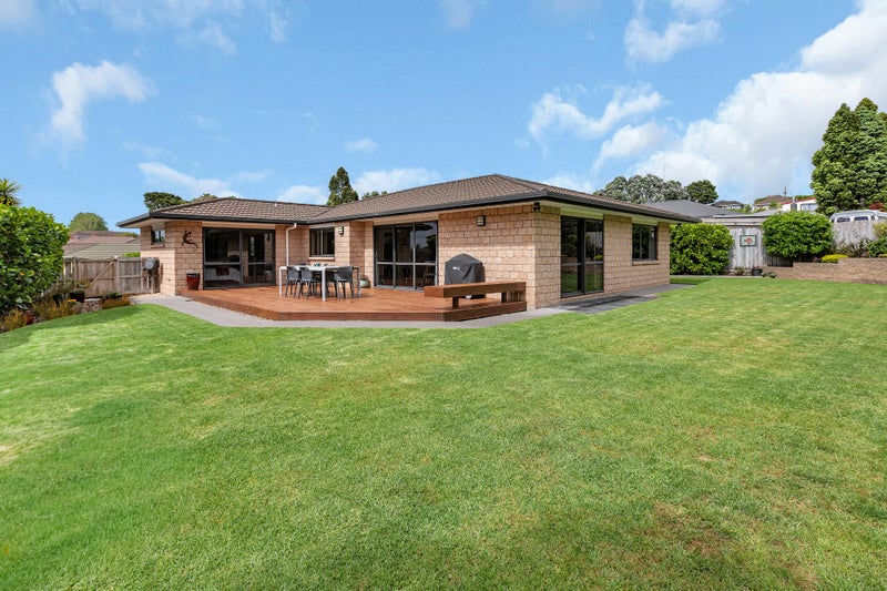 31 Bonselaar Drive, Kamo, Whangarei - Carousel 1