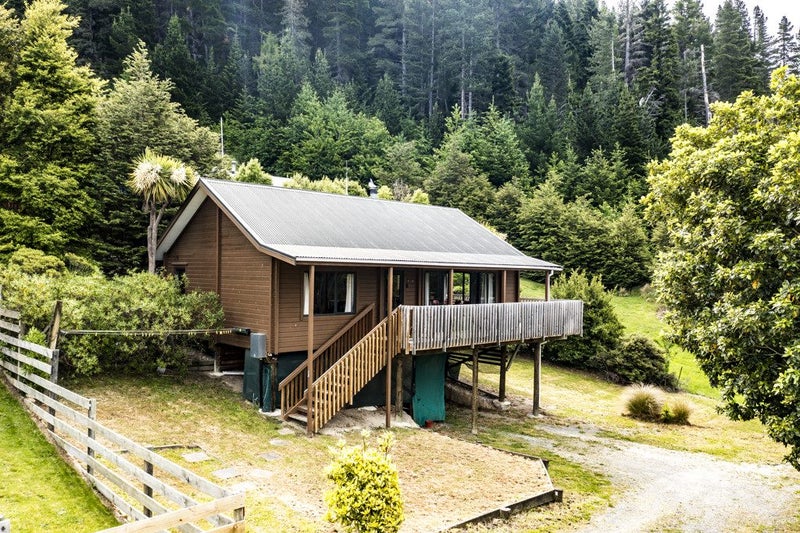 22 Acheron Heights, Hanmer Springs, Hanmer Springs - Carousel 1